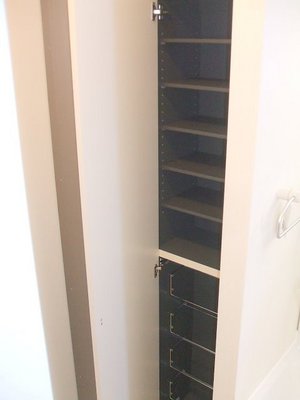 Receipt. Please to pay the pride of the collection