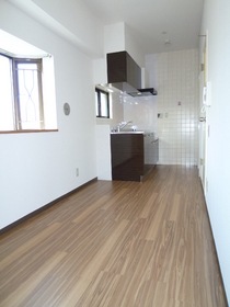 Living and room. Dining kitchen