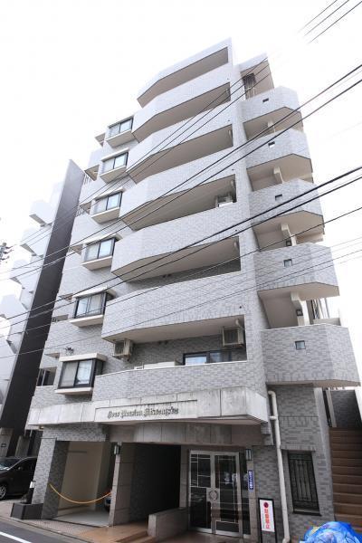 Local appearance photo. Local (12 May 2013) Shooting