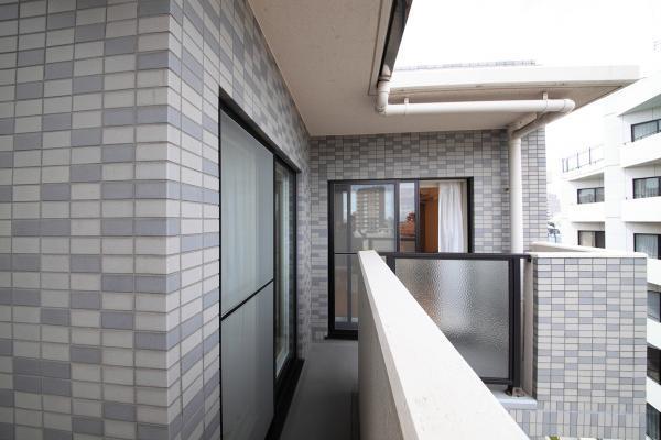 Balcony. Indoor (12 May 2013) Shooting