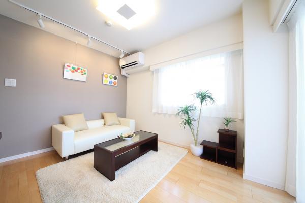 Living. Indoor (12 May 2013) Shooting