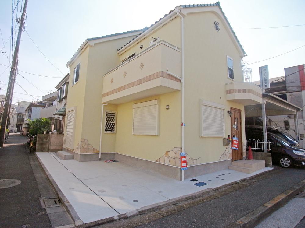 Local appearance photo. The completed home (September 2011) shooting