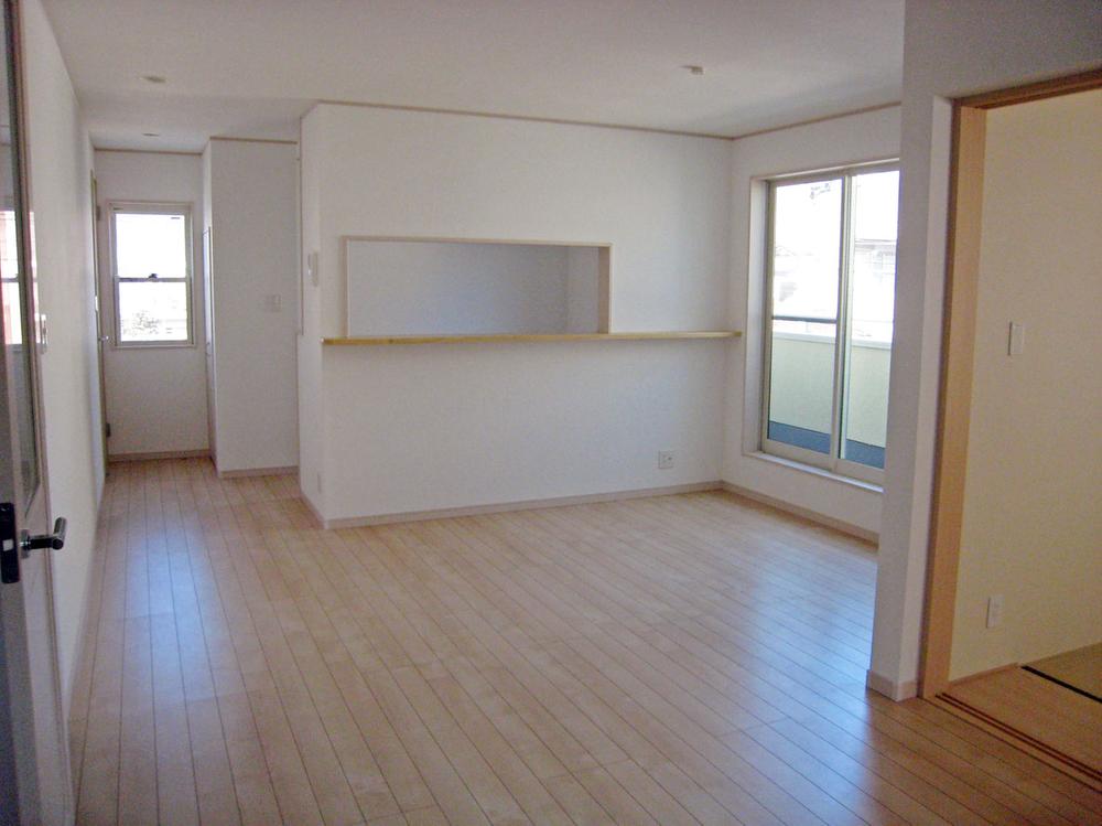 Living. 19.25 Pledge of LDK (9 May 2011) Shooting