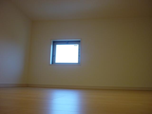 Receipt. Is attic storage.