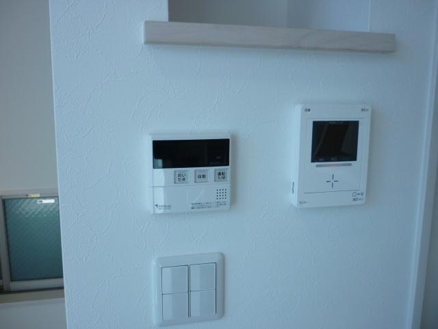 Other. Intercom with TV monitor