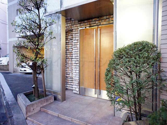 Other local. Local (November 29, 2013) Shooting