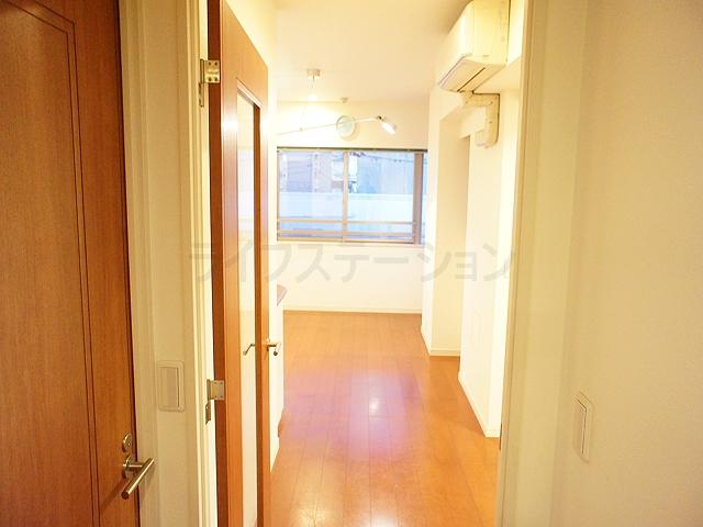 Other introspection. Local (November 29, 2013) Shooting