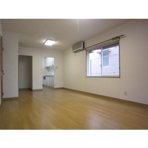 Living and room. Living 14.8 Pledge