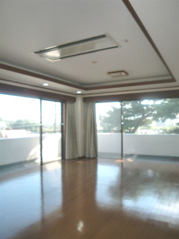 Other room space. Master bedroom