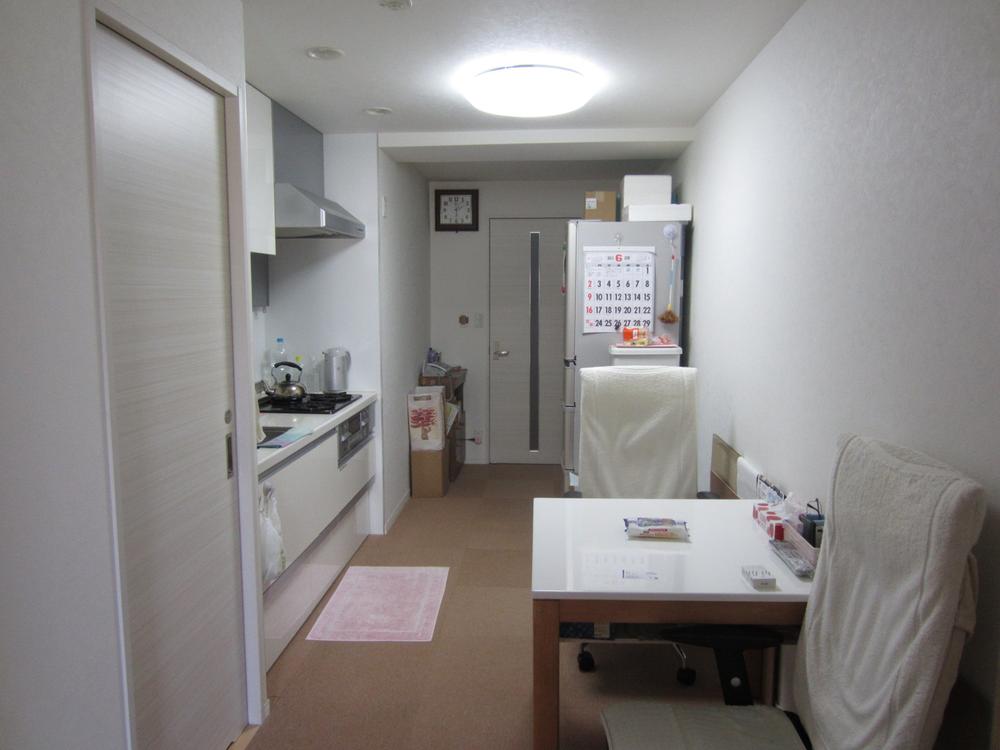 Living. Indoor (June 2013) Shooting