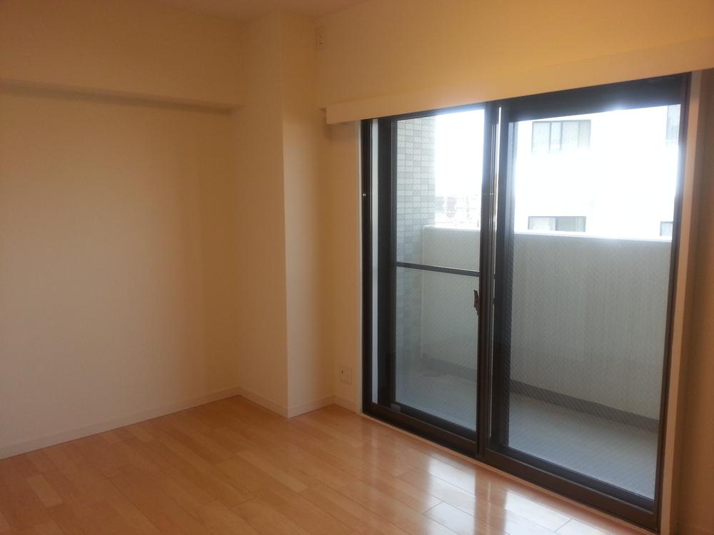 Non-living room. Room (August 2013) Shooting