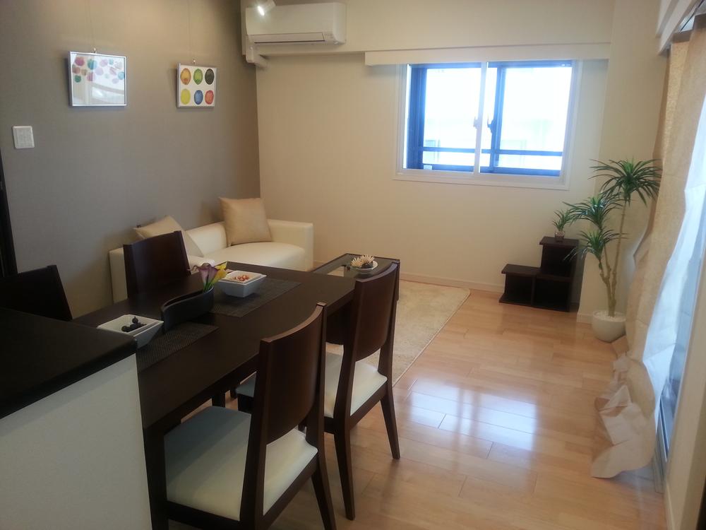 Living. Room (August 2013) Shooting