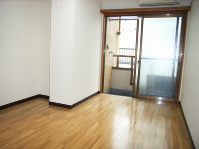 Living and room. Western-style 7 Pledge