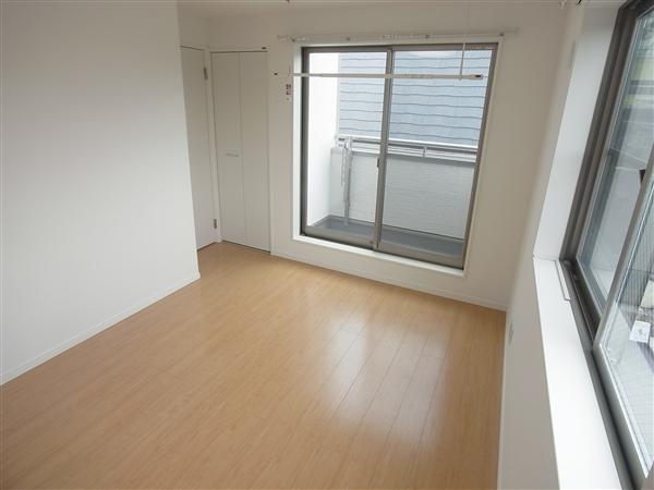 Other introspection. Interior 2013 / 09 shooting