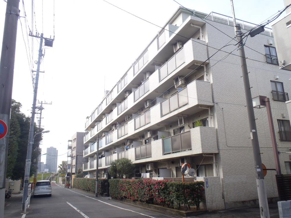 Local appearance photo. This apartment in a quiet residential area.