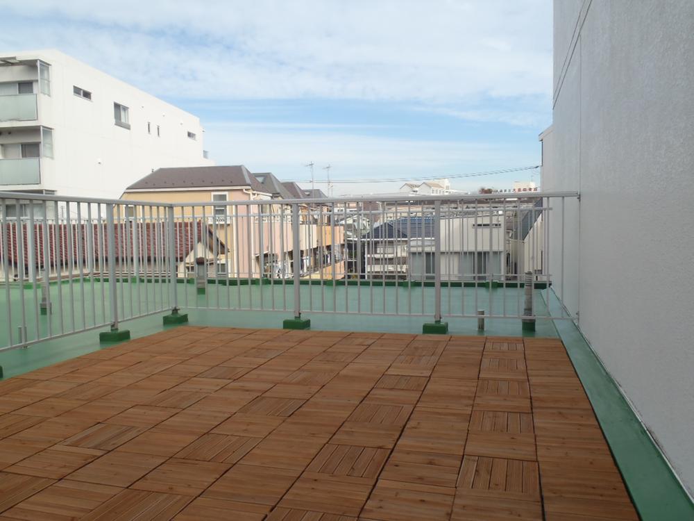 Balcony. Large roof balcony Indoor Video published in