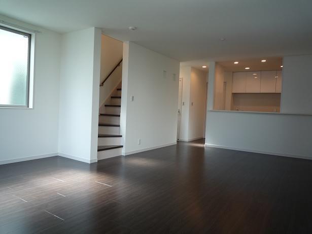 Same specifications photos (living). Same specifications (living)