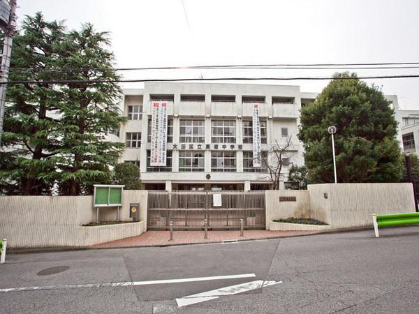 Other. Kaizuka junior high school About 650m