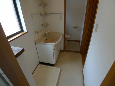 Washroom. Wash dressing room ・ Independent wash basin