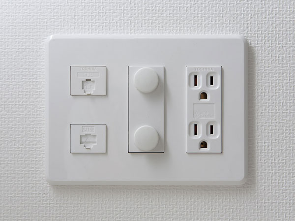 Other.  [Multi-media outlet] living ・ dining, Internet access to Western-style, Including a TV outlet, A multi-media outlet was established.