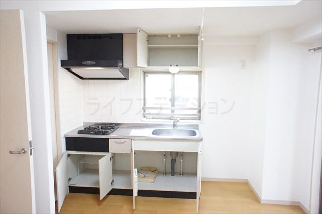 Receipt. Local (December 19, 2013) when shooting Rainy weather