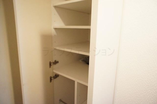 Receipt. Local (December 19, 2013) when shooting Rainy weather