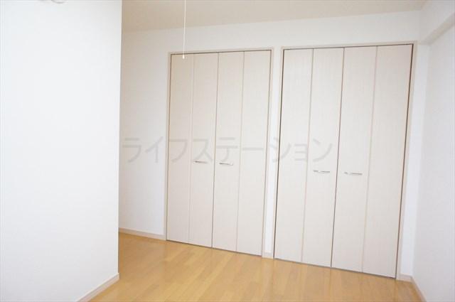 Receipt. Local (December 19, 2013) when shooting Rainy weather