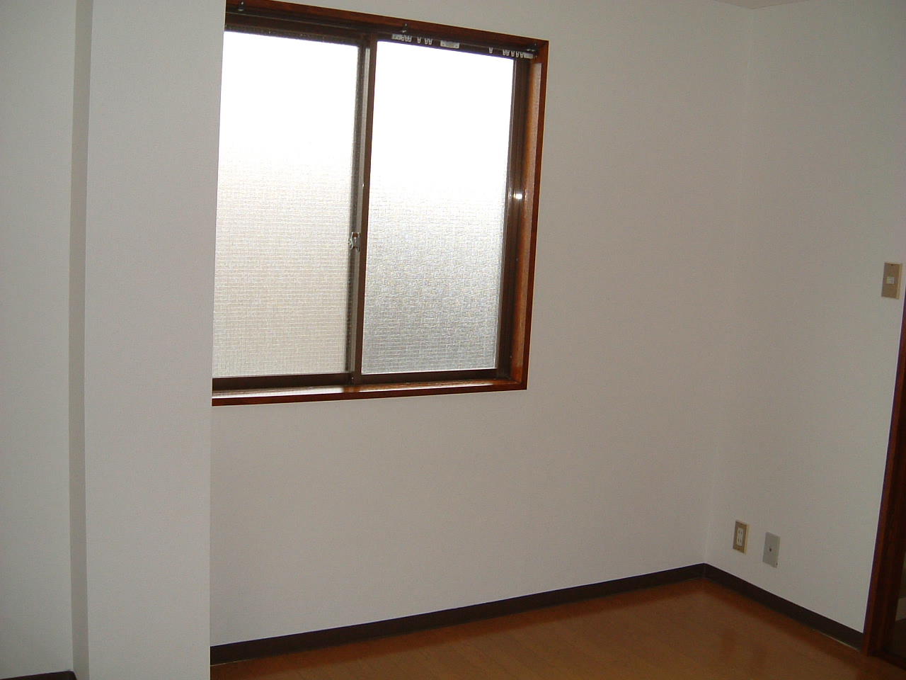 Living and room. Corner is bright in the room