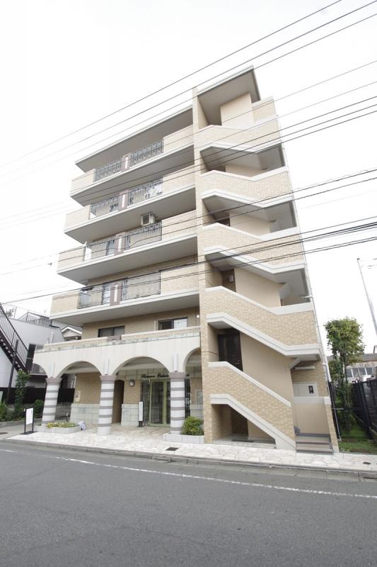 Local appearance photo