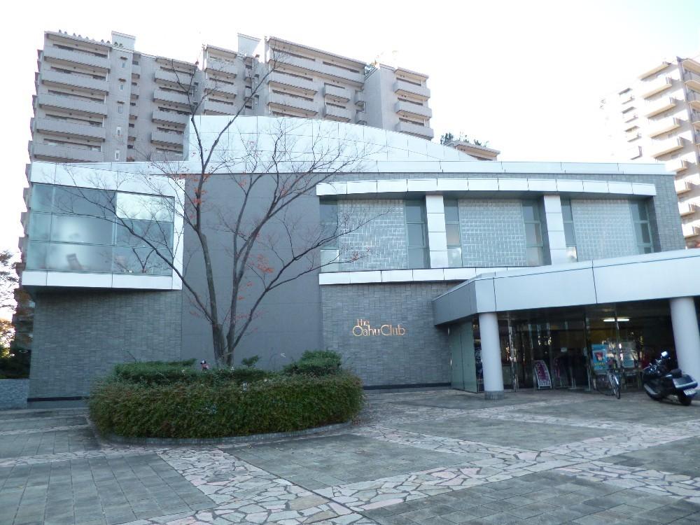 Other. On-site fitness gym (fee required)