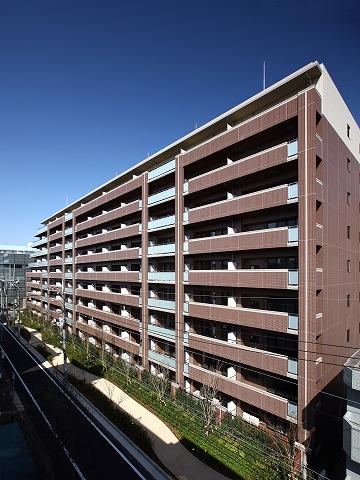 Local appearance photo. Elegant tiled