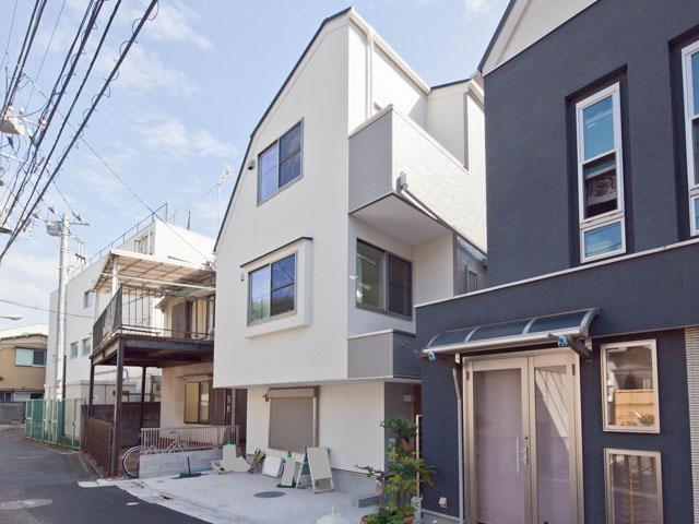 Local appearance photo