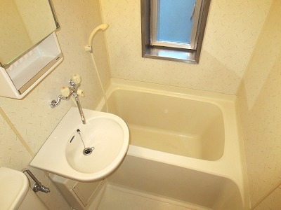 Bath. Small window with bathroom