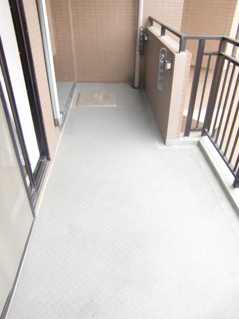 Balcony. Balcony 9.13 sq m