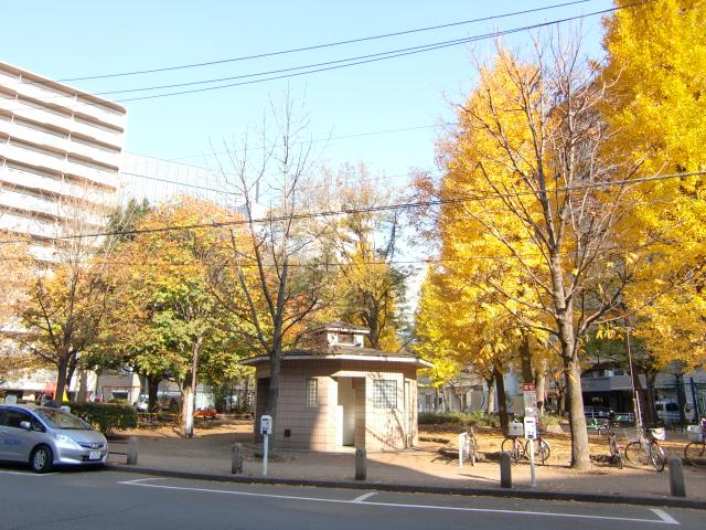 park. Input Arai park is there in front of the apartment of the eye. very much, Is a quiet living environment!