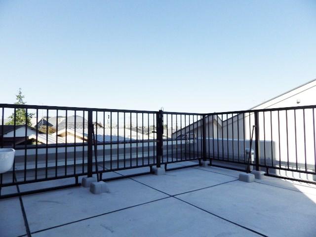 Other introspection. roof balcony