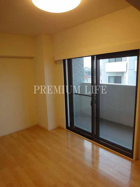 Non-living room.  [Western style room] About 6.0 Pledge