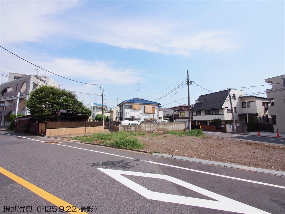 Local photos, including front road. Local Photos