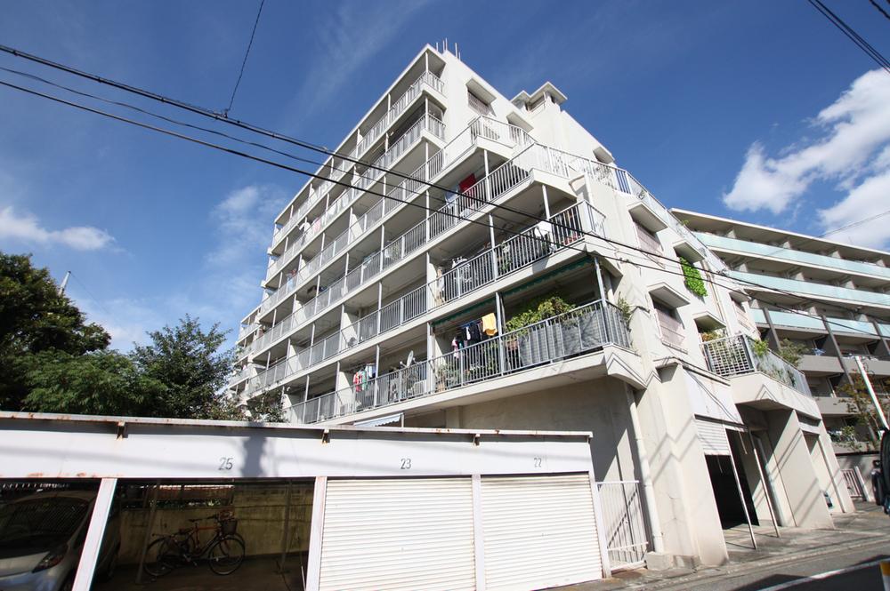 Local appearance photo. Toei Asakusa Line "Nishimagome" a 15-minute walk to the station