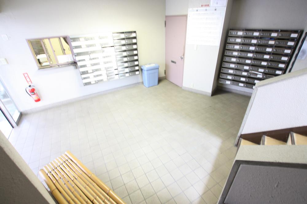 Entrance. Management was attentive entrance