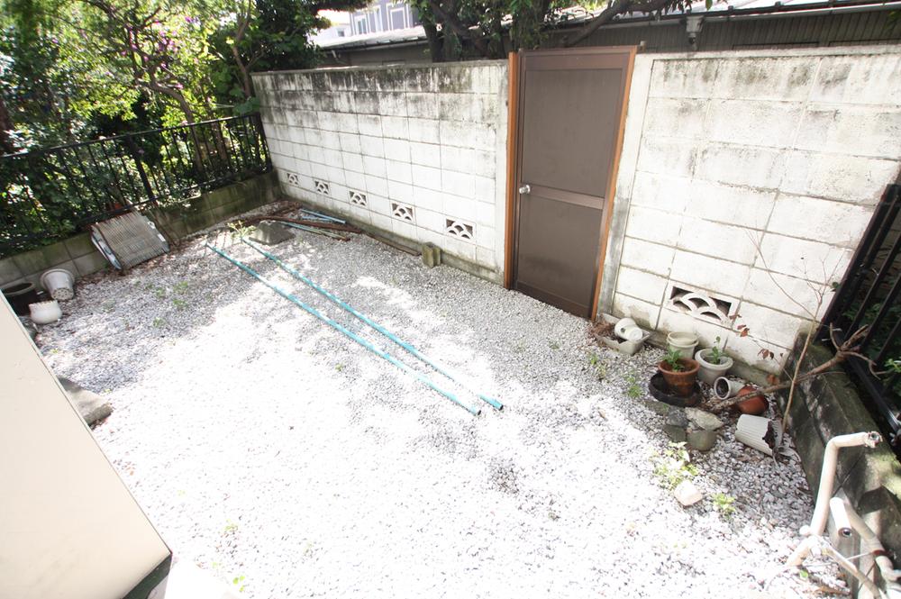 Garden. Spacious private garden