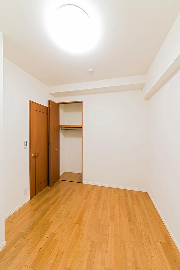 Non-living room. Western-style 3