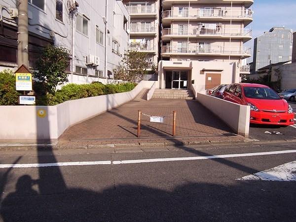 Local appearance photo. Local (10 May 2013) Shooting Hasekokomyuniti management ・ Resident management Management system good