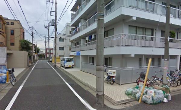 Local appearance photo