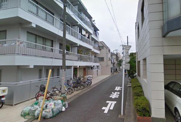 Local appearance photo