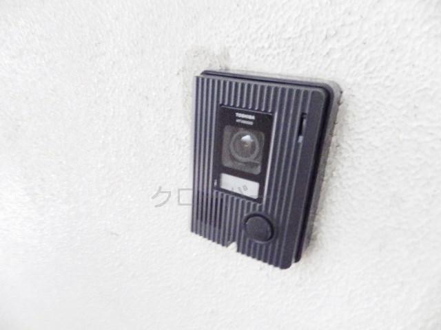 Other common areas. Sharing unit Entrance Intercom