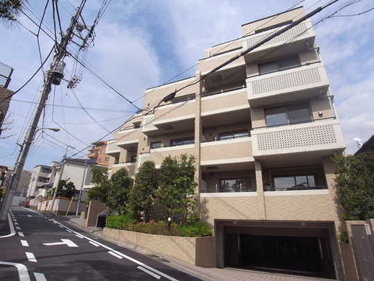 Local appearance photo