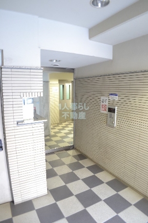 Other. (Other) to 1m