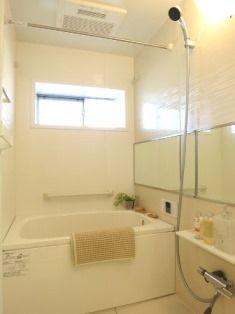 Bathroom. ~ It is in a new interior renovation. 2014 January 27, scheduled to be completed ~ Your preview is possible at any time.  The field situation, There is the case that specifications may be changed.