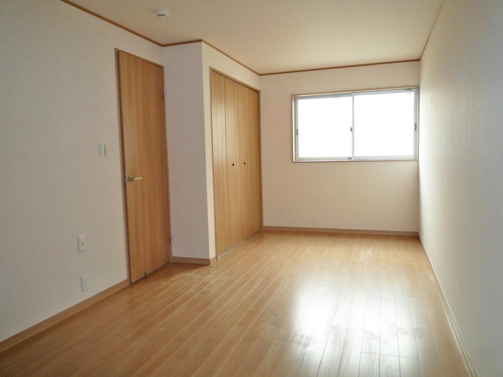 Non-living room. Example of construction